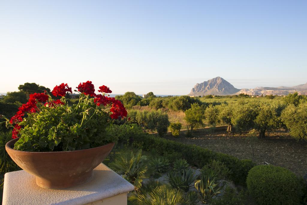 Bed and Breakfast Baglio Sant'Andrea Вальдеріче Екстер'єр фото